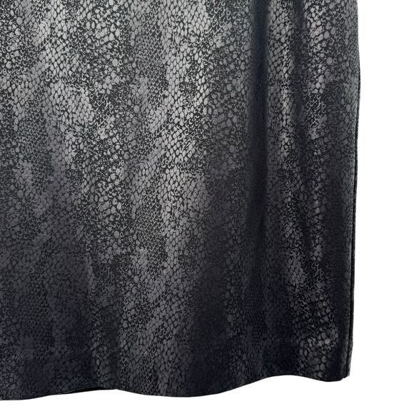 Chico’s Sz. 1 Black Reptile Python Snake Print Glossy Knit Career Pencil Skirt - Picture 3 of 9